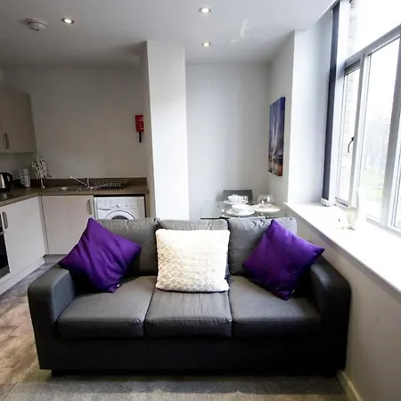 Apartment Stayzo - Executive Centre 2 *