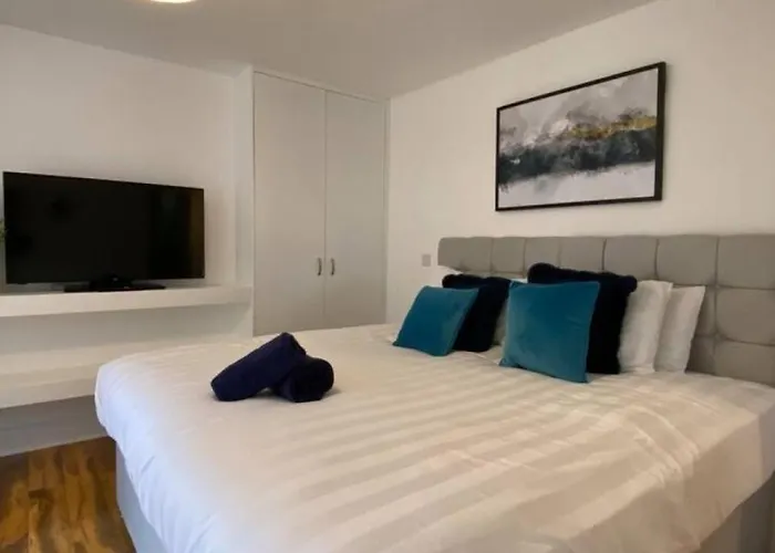 Apartmán Stayzo - Executive Centre 2 *