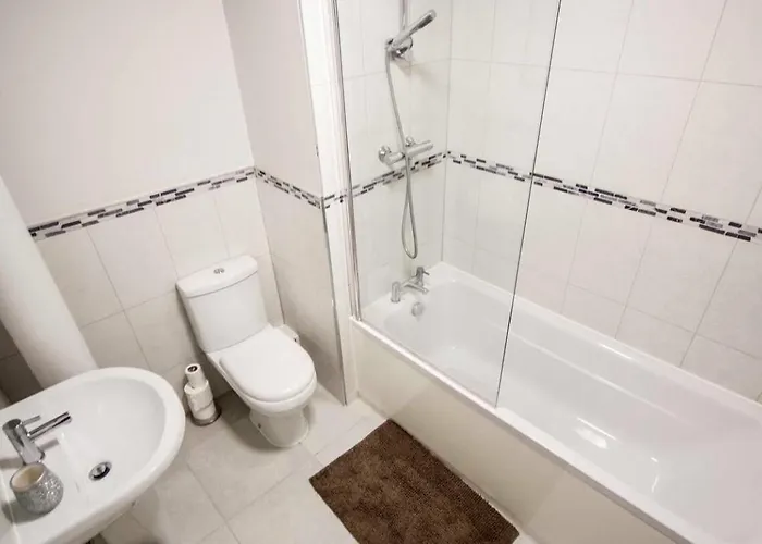 Stayzo - Executive Centre 2 Apartment